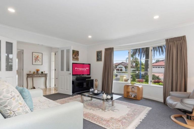 Photo of property in 3 Cayman Key, Papamoa Beach, Papamoa, 3118