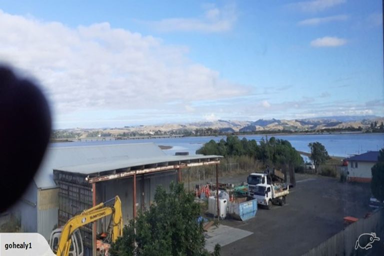 Photo of property in The Terraces, 10/9 Humber Street, Pandora, Napier, 4110