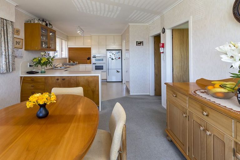 Photo of property in 70 O'halloran Road, Howick, Auckland, 2014