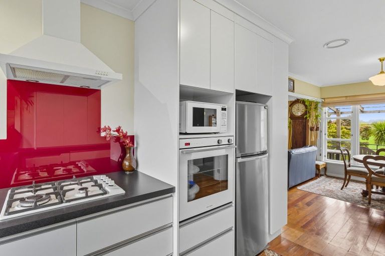 Photo of property in 79 Kawiu Road, Levin, 5510