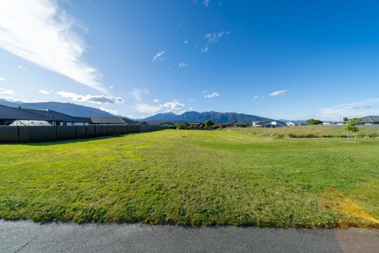 Photo of property in 8 Wet Jacket Place, Te Anau, 9600