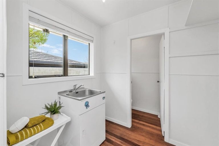 Photo of property in 12 Oakhurst Place, Russley, Christchurch, 8042