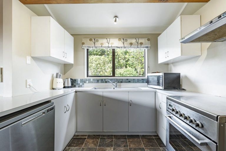 Photo of property in 103e Barrett Road, Whalers Gate, New Plymouth, 4310