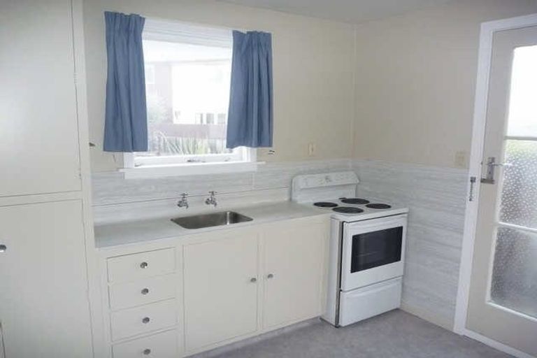 Photo of property in 5/140 Champion Street, Edgeware, Christchurch, 8013