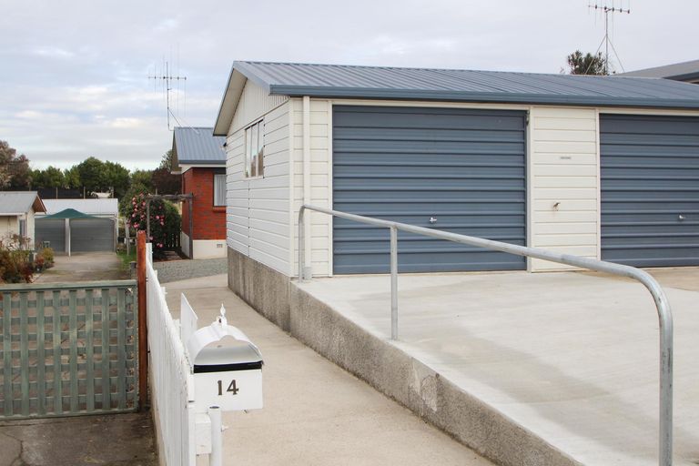 Photo of property in 14b Leven Street, South Hill, Oamaru, 9400