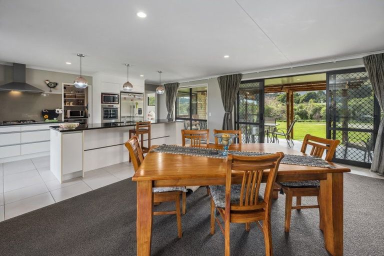 Photo of property in 16 Lacebark Drive, Kinloch, Taupo, 3377