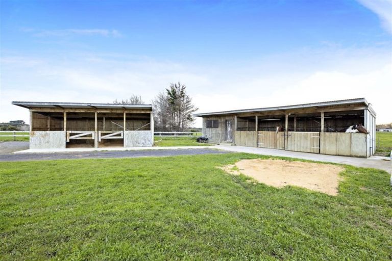 Photo of property in 61 Brookside Road, Glenbrook, Waiuku, 2681