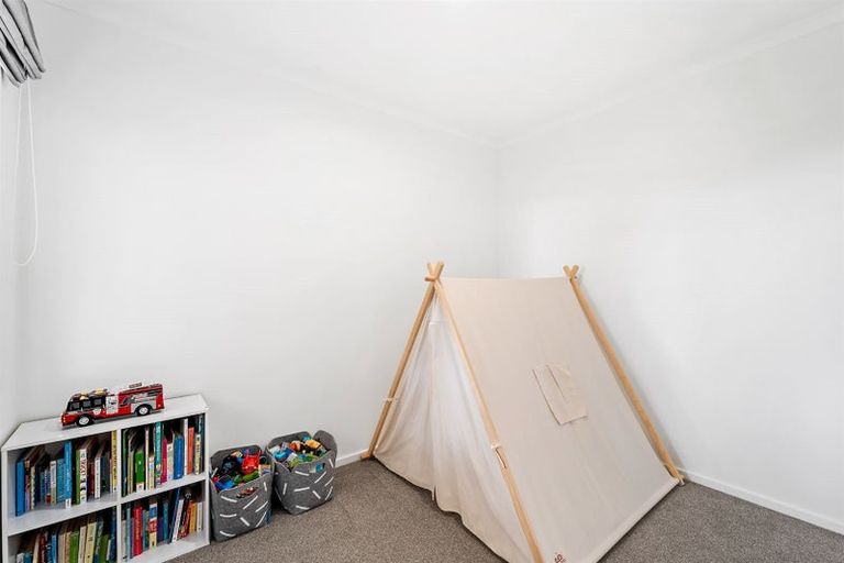 Photo of property in 6 Spinnaker Point, Manly, Whangaparaoa, 0930