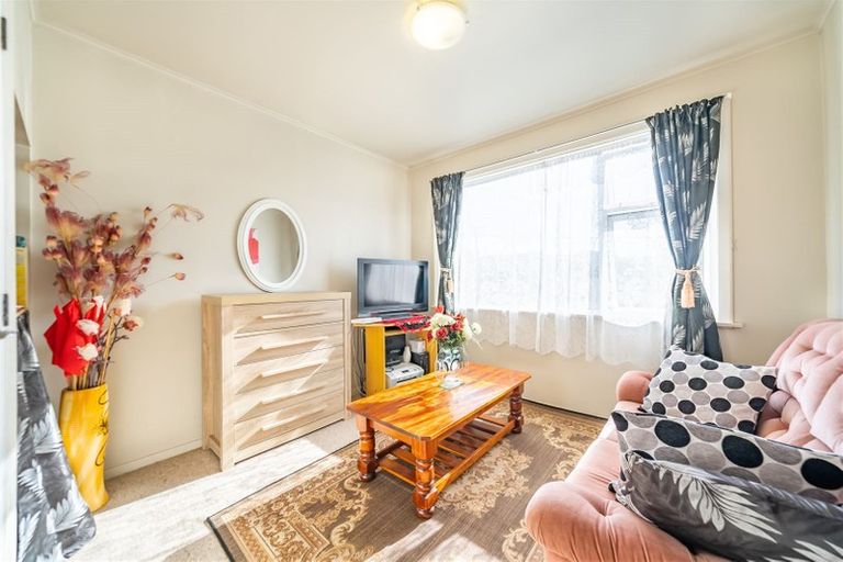 Photo of property in 13 Weka Grove, Elderslea, Upper Hutt, 5018