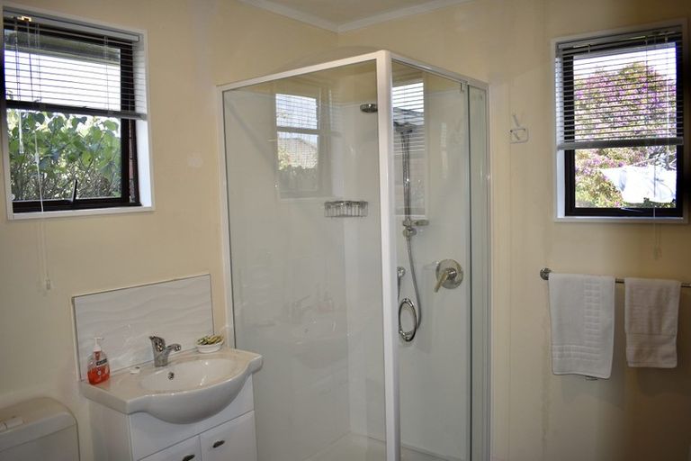 Photo of property in 53 Railway Terrace, Ohau, Levin, 5570