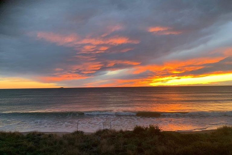 Photo of property in 563 Pukehina Parade, Pukehina, Te Puke, 3189