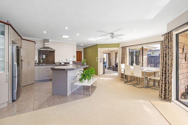 Photo of property in 42 Kupe Drive, Whitianga, 3510