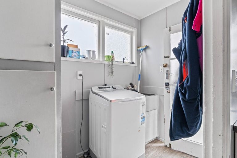 Photo of property in 13 Te Rangitautahanga Road, Turangi, 3334