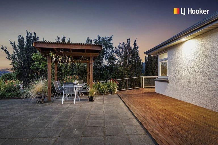 Photo of property in 12 Edinburgh Street, Green Island, Dunedin, 9018