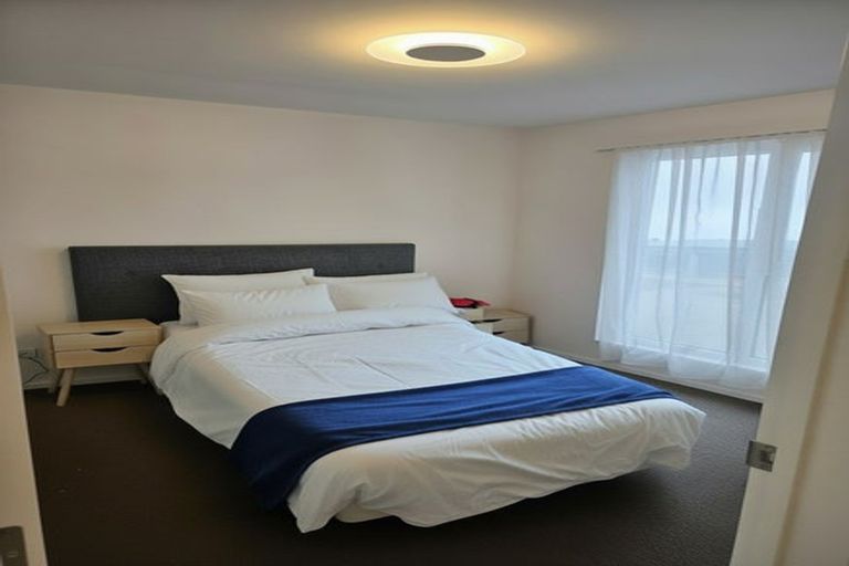 Photo of property in 2 Ensors Road, Opawa, Christchurch, 8023