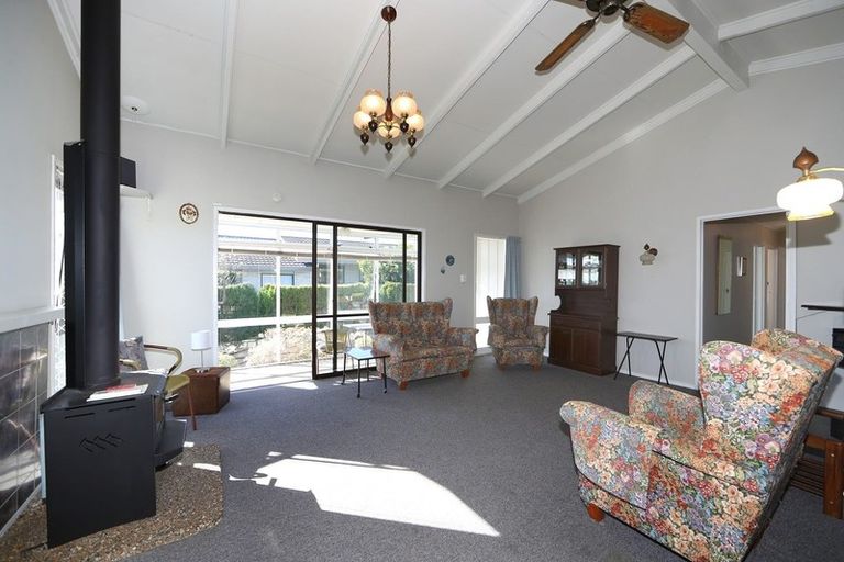 Photo of property in 50 Napier Road, Havelock North, 4130