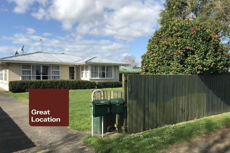 Photo of property in 136 Great South Road, Takanini, 2112