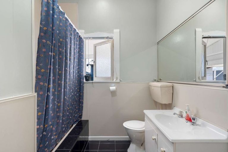 Photo of property in 604 Princes Street, Parkvale, Hastings, 4122