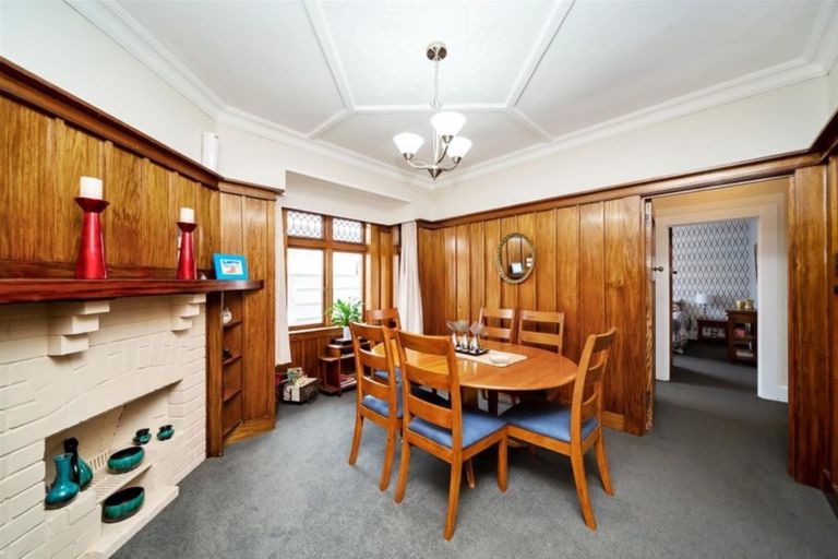 Photo of property in 12 Vogel Street, Hawera, 4610