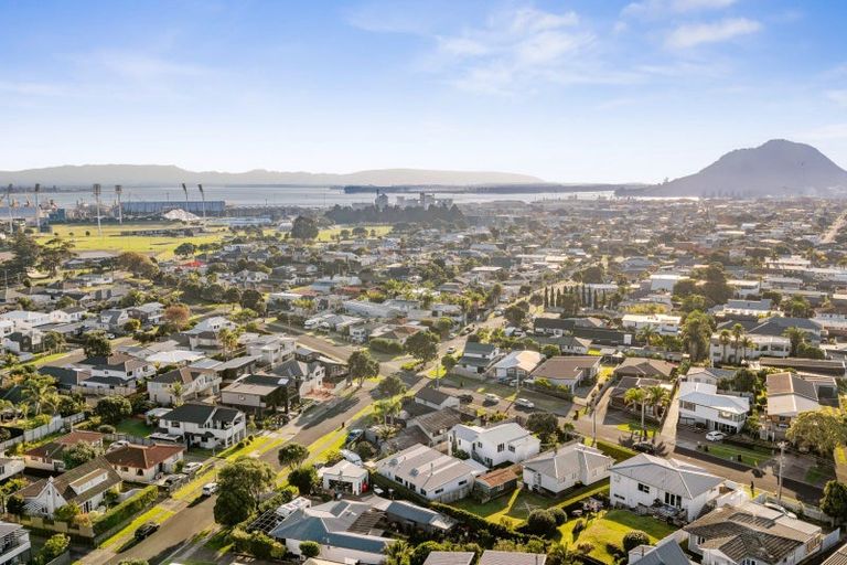 Photo of property in 16b Clyde Street, Mount Maunganui, 3116