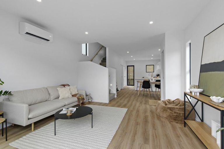 Photo of property in 1/33 Raukawa Street, Stokes Valley, Lower Hutt, 5019