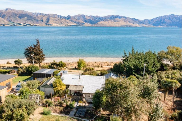 Photo of property in 18 Denniston Road, John Creek, Wanaka, 9382