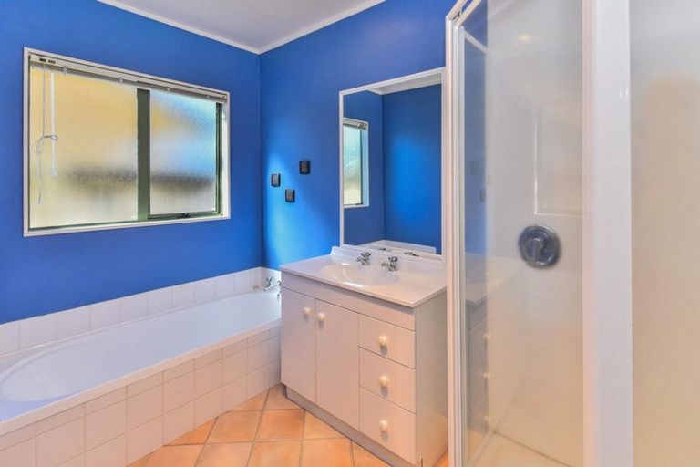 Photo of property in 31 Menen Place, Manurewa, Auckland, 2105