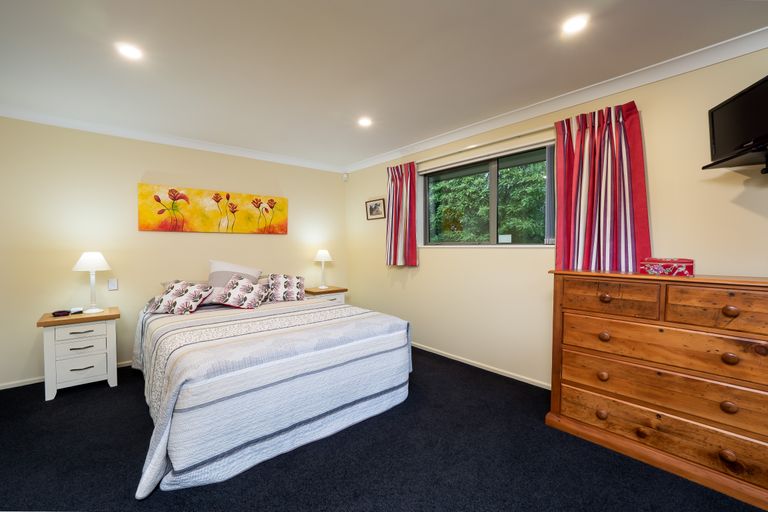Photo of property in 31 Coppinger Terrace, Aidanfield, Christchurch, 8025
