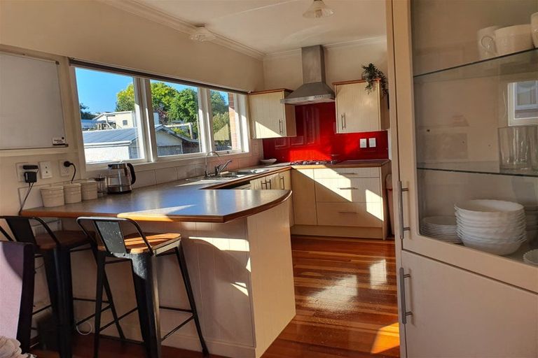 Photo of property in 21 Helvetia Road, Pukekohe, 2120