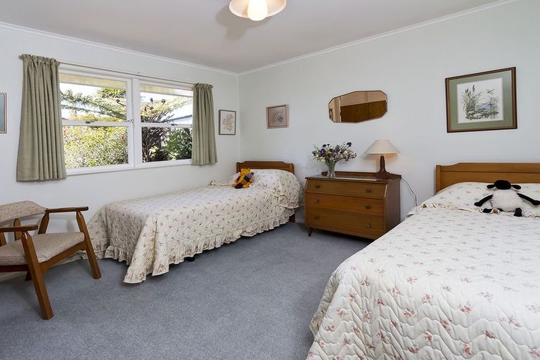 Photo of property in 70 O'halloran Road, Howick, Auckland, 2014