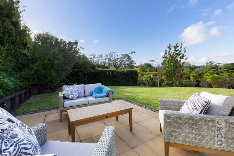 Photo of property in 11 Moses Road, Kaukapakapa, 0873