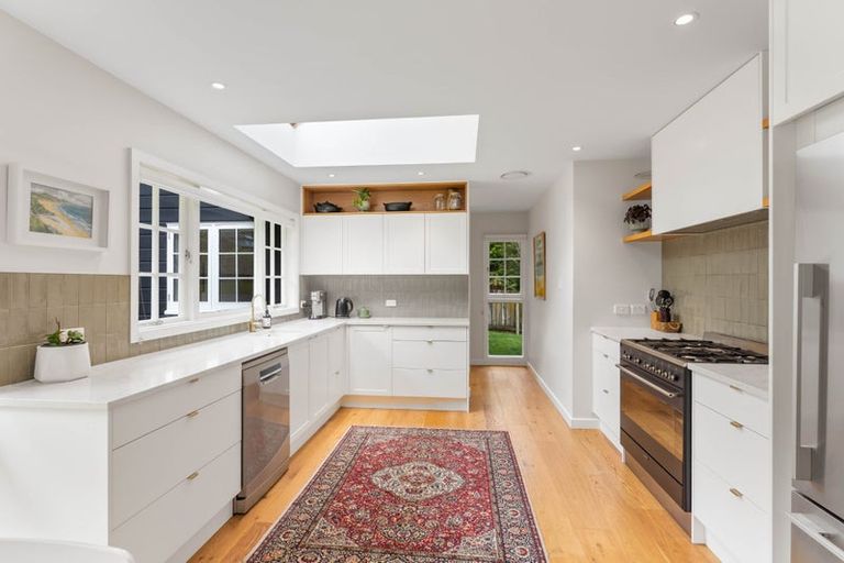 Photo of property in 50 Huia Street, Waikanae, 5036