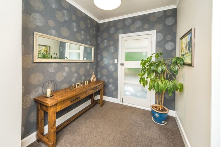 Photo of property in 13 Marshall Road, Hunterville, 4730