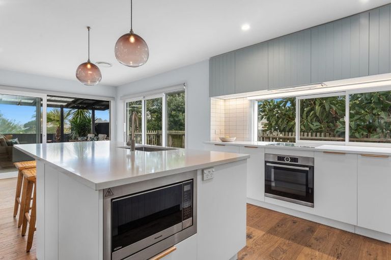 Photo of property in 9 Mason Place, Ohope, 3121