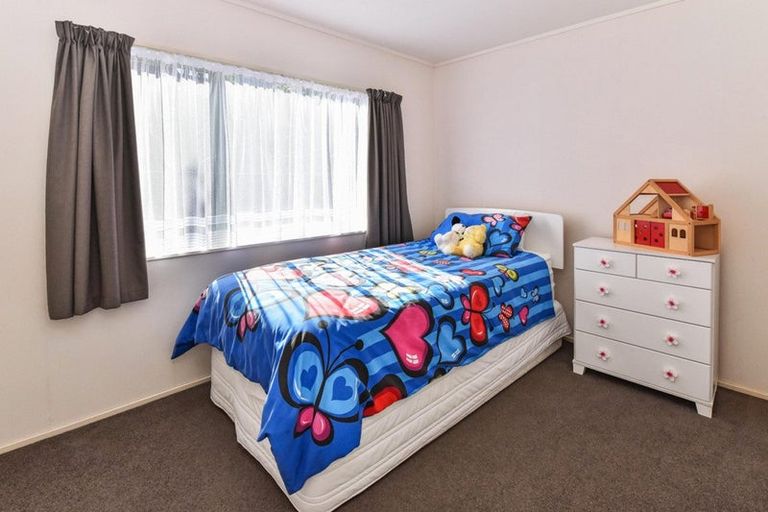 Photo of property in 31 Menen Place, Manurewa, Auckland, 2105