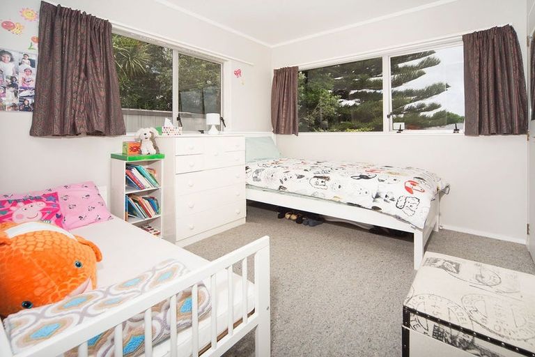 Photo of property in 270 Rangatira Road, Beach Haven, Auckland, 0626