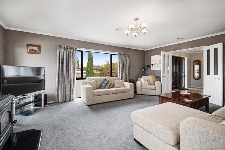 Photo of property in 30 Bayview Park Lane, Orewa, 0931