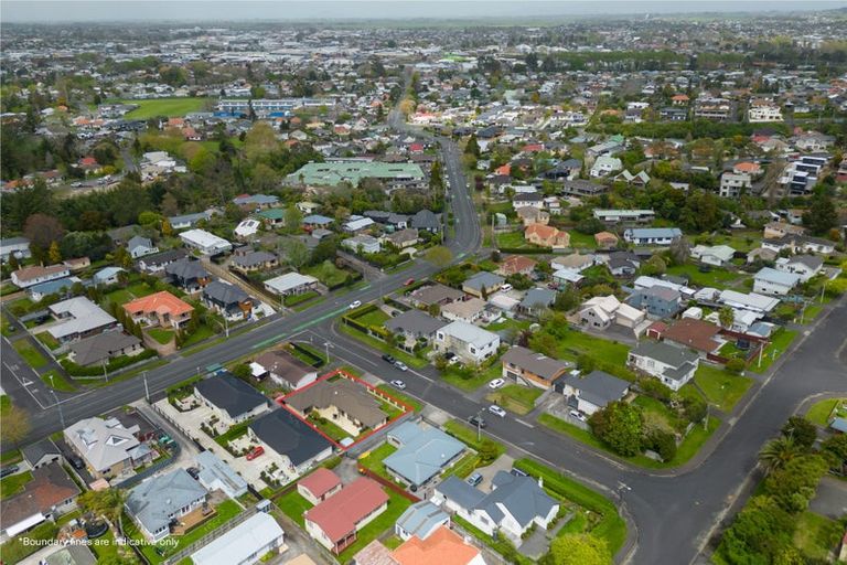 Photo of property in 2 Rose Street, Maeroa, Hamilton, 3200