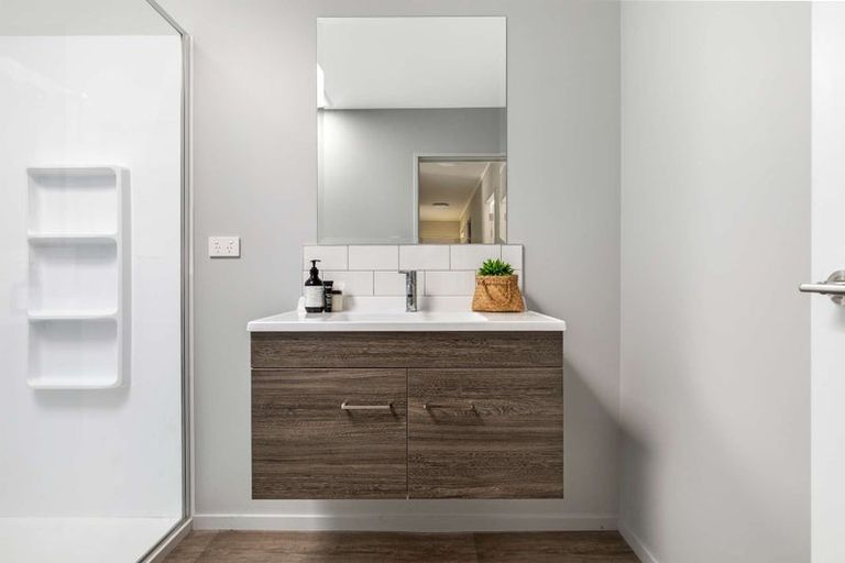 Photo of property in 2/63 Ranch Road, Mount Maunganui, 3116