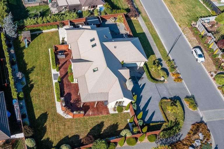 Photo of property in 32 Wilfield Drive, West Melton, 7618