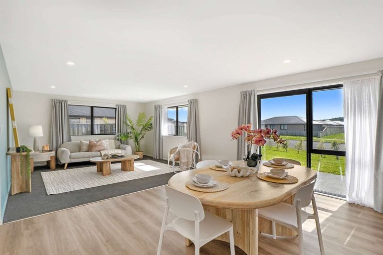 Photo of property in 31 Kingfisher Avenue, Amberley, 7410