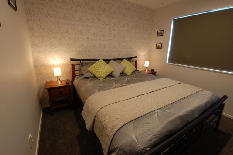 Photo of property in 8b Watts Road, Fernhill, Queenstown, 9300