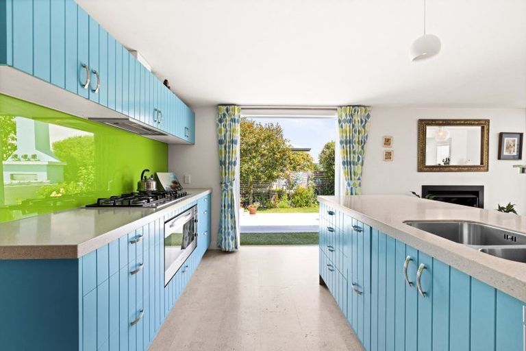 Photo of property in 24 Simla Avenue, Havelock North, 4130