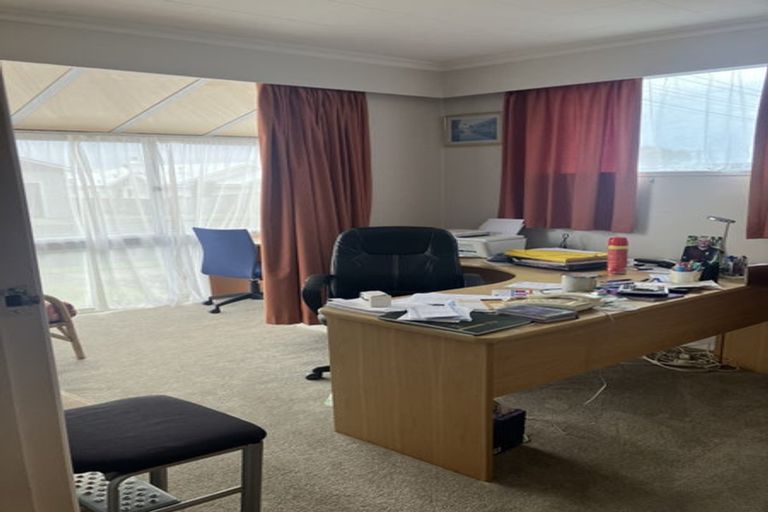 Photo of property in 3/21 Dorset Avenue, Westown, New Plymouth, 4310