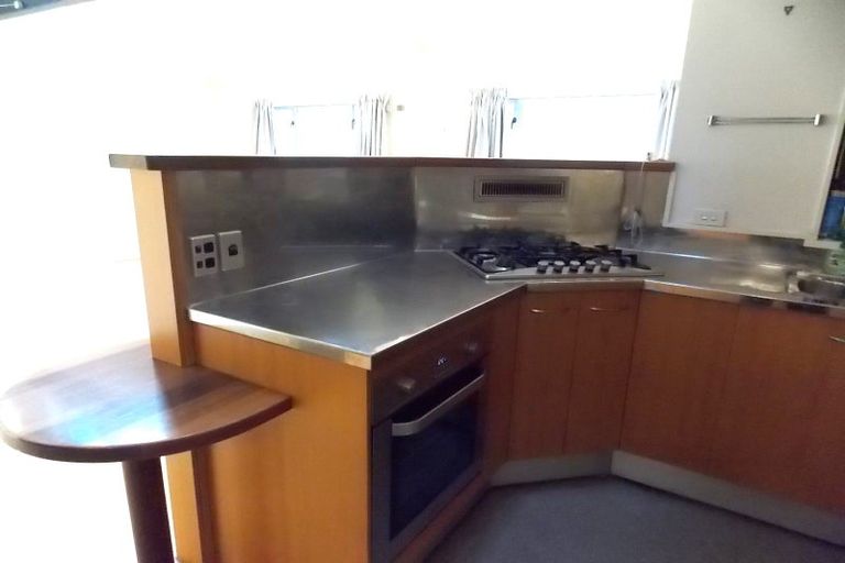 Photo of property in Vicino Apartments, 31/33 Taranaki Street, Te Aro, Wellington, 6011