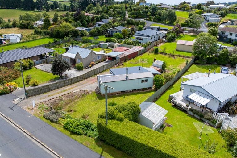 Photo of property in 10 Beach Street, Waikouaiti, 9510