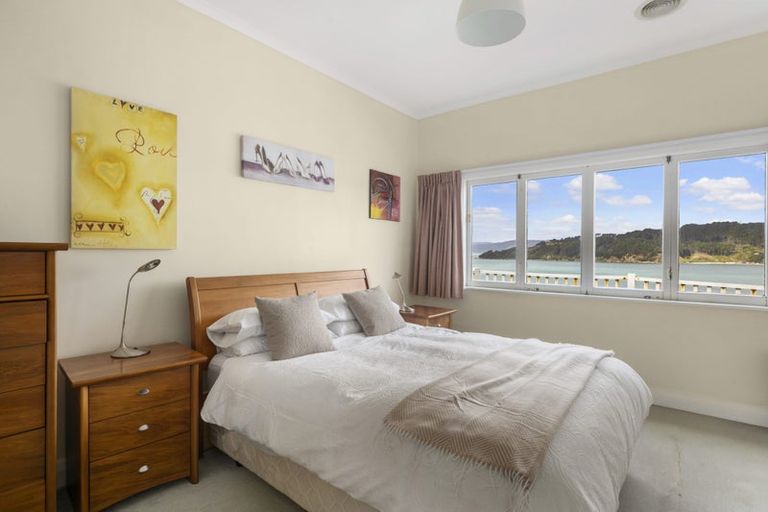Photo of property in 72 Maida Vale Road, Roseneath, Wellington, 6011