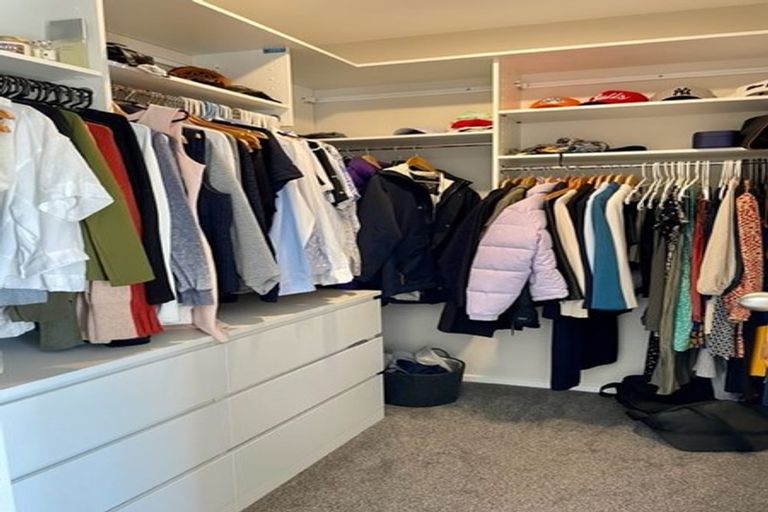 Photo of property in 7/14 Fields Parade, Oteha, Auckland, 0632