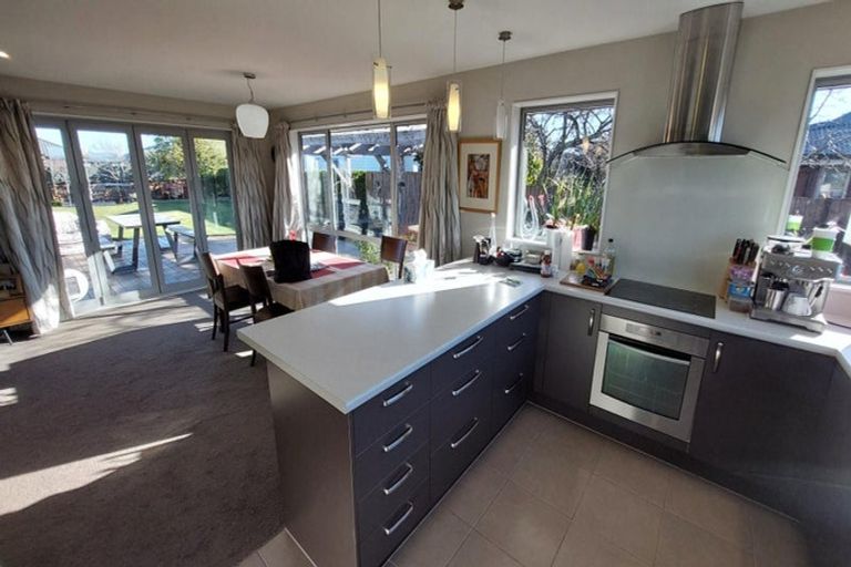 Photo of property in 5 Oak Tree Lane, Rangiora, 7400