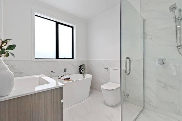 Photo of property in 3 Sydney Place, Flagstaff, Hamilton, 3210